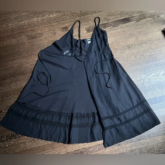 Aritzia Wilfred Linen Wrap Dress, la Bohéme Capsule Collection, Léger Dress - Picture 7 of 8